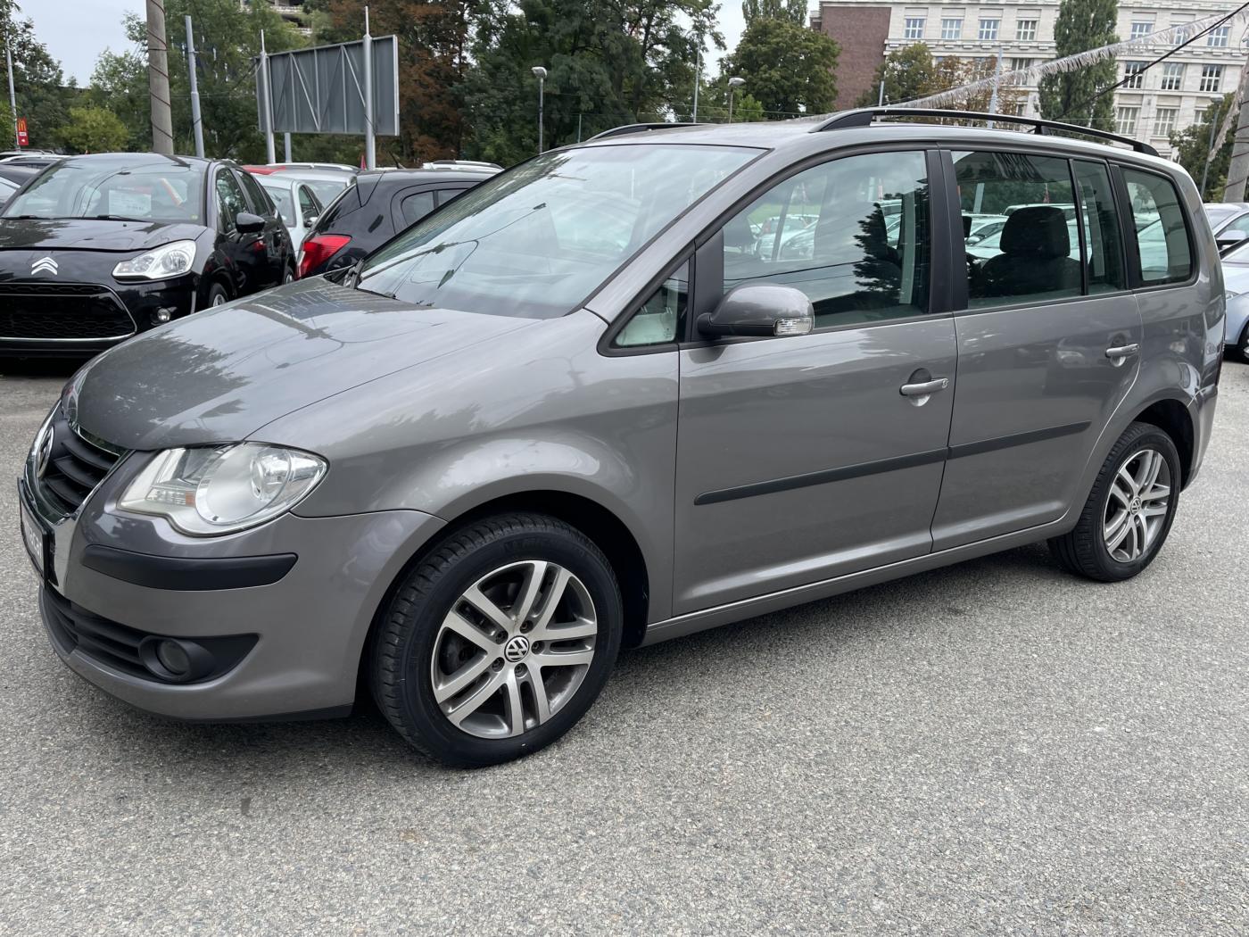 volkswagen-touran-2-0-i-bez-koroze - 4
