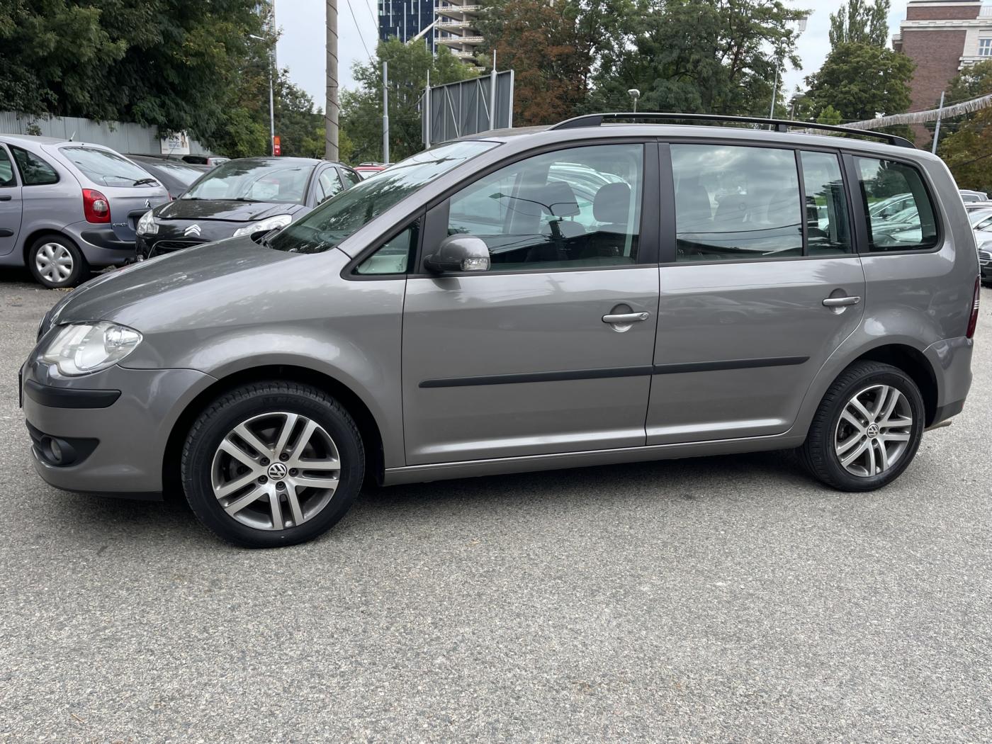 volkswagen-touran-2-0-i-bez-koroze - 5