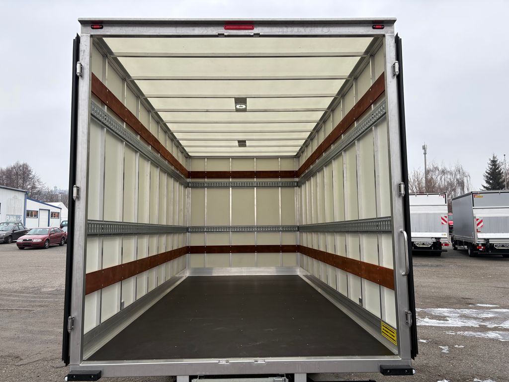 iveco-daily-3-0-180k-skrin-10palet - 4