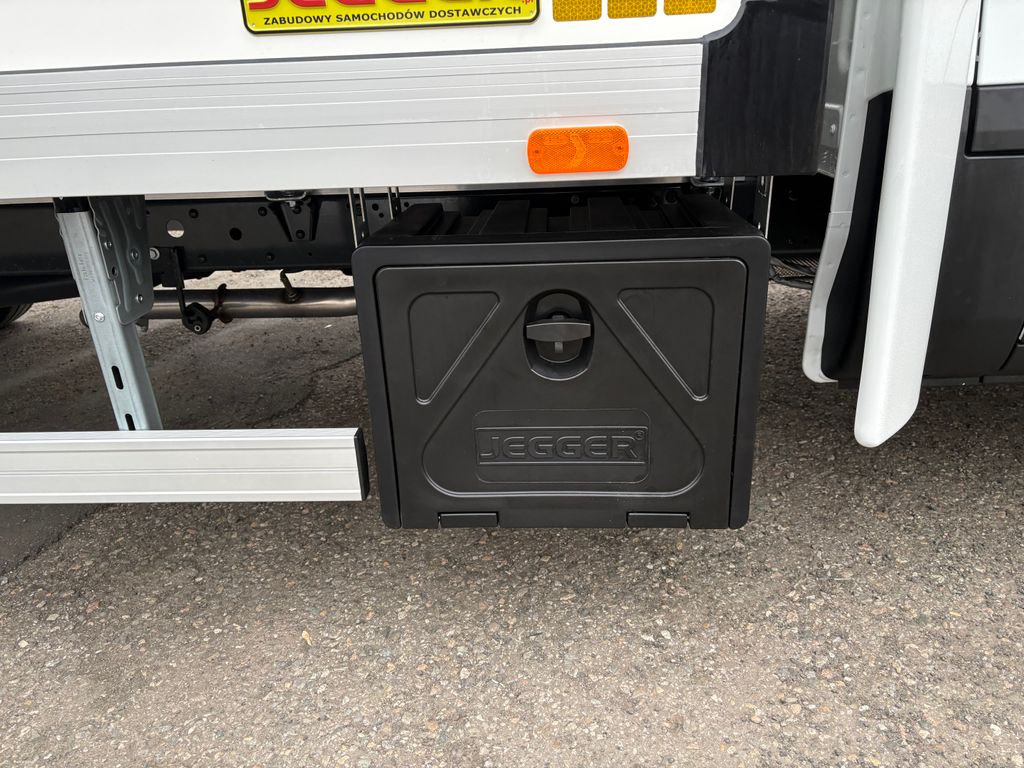 iveco-daily-3-0-180k-skrin-10palet - 5