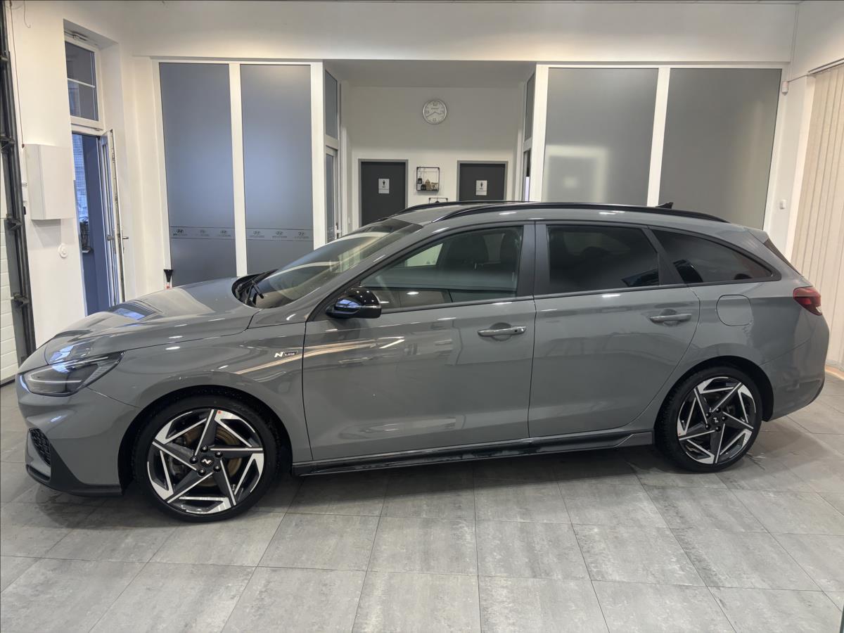 hyundai-i30-1-5-t-gdi-dct-n-l-line-103kw - 3