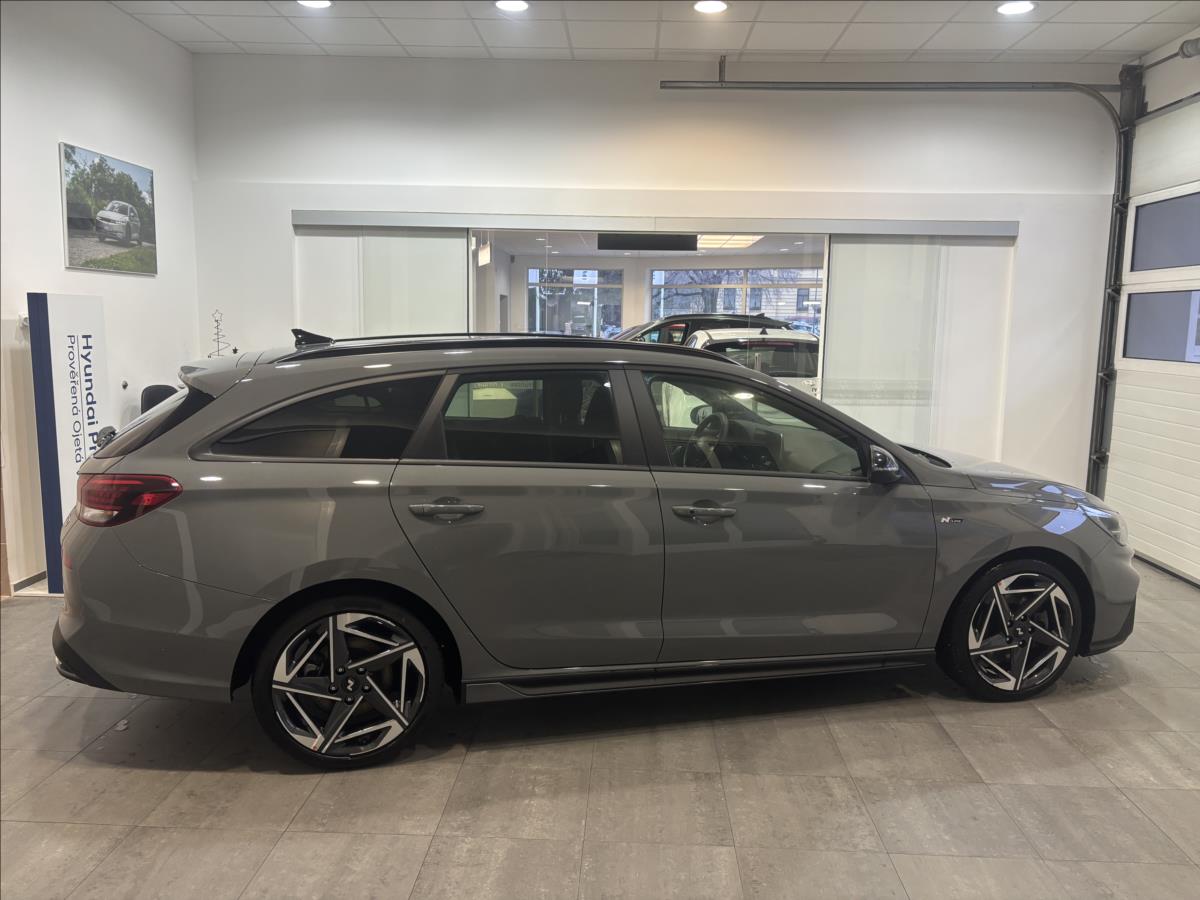 hyundai-i30-1-5-t-gdi-dct-n-l-line-103kw - 6
