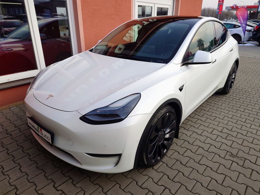 Tesla Model Y Performance - BERLÍN, EAP 393