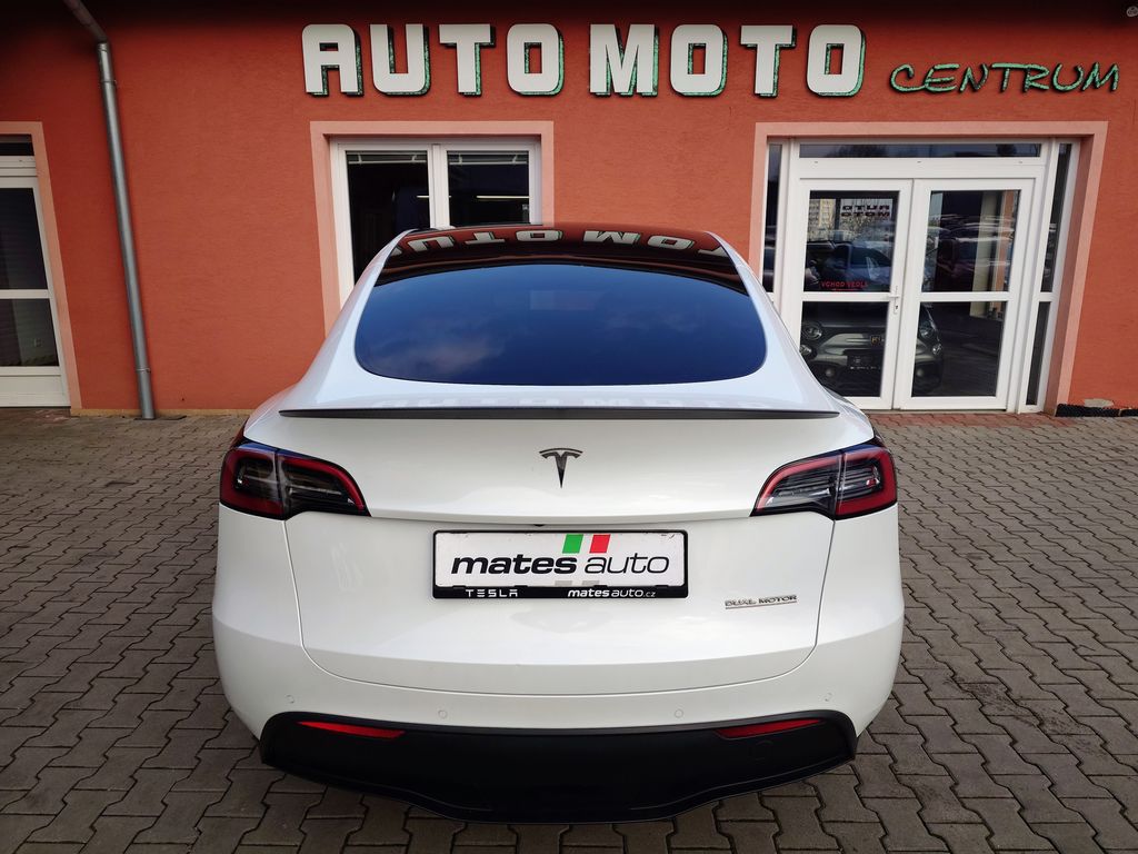 tesla-model-y-performance-berlin-eap-393 - 7