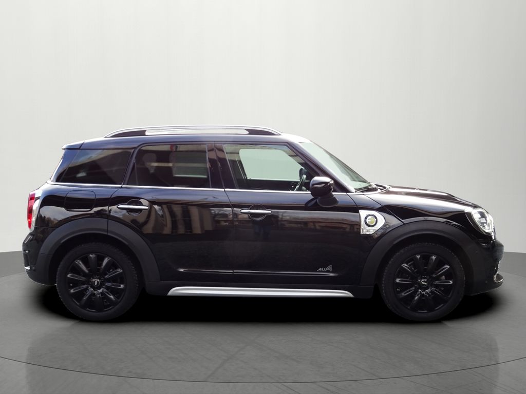 mini-countryman-cooper-1-5-se-all4-a-t-hybrid - 4