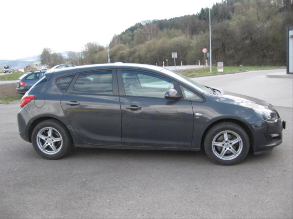 opel-astra-1-7-cdti-energy - 3