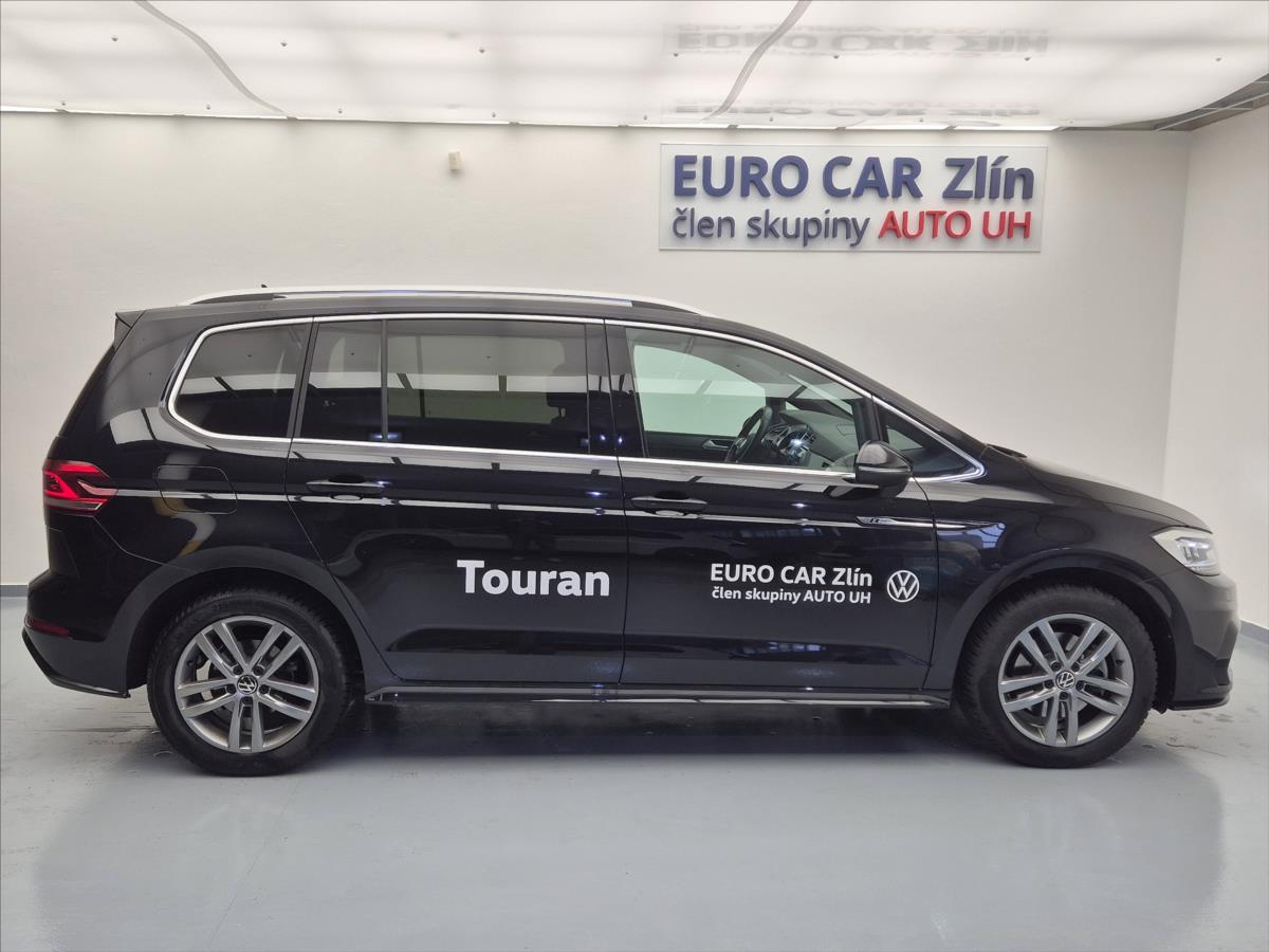 volkswagen-touran-1-5-tsi-evo-6g-r-line - 4
