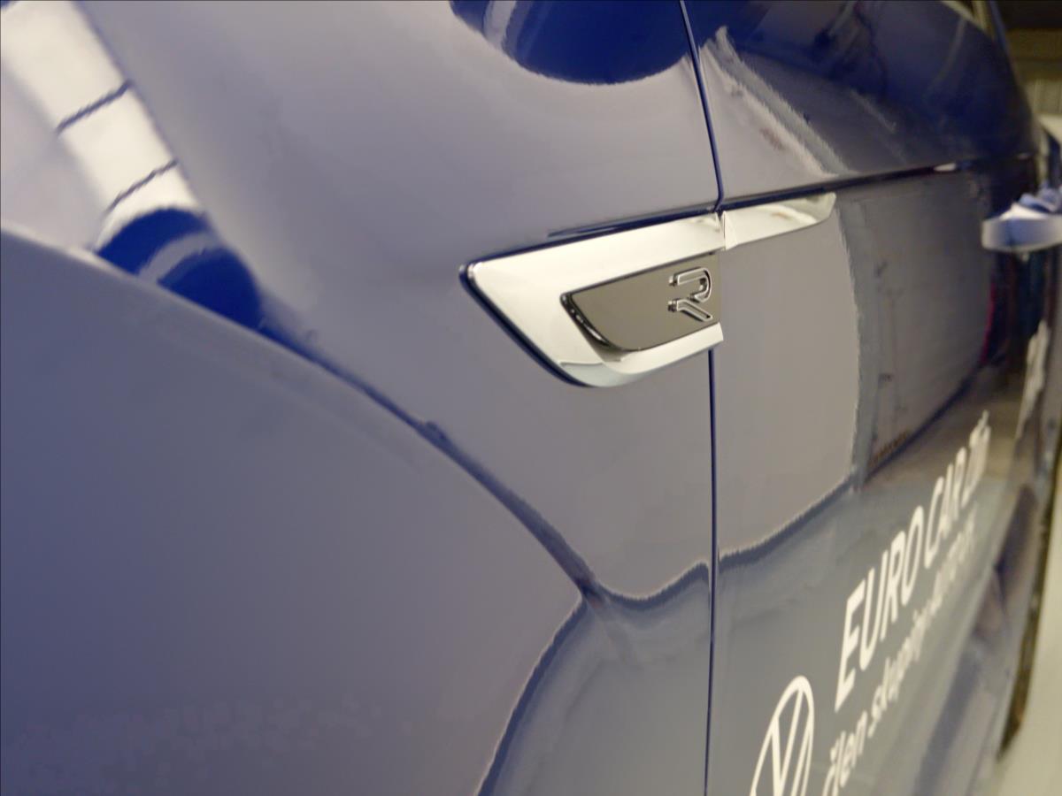 volkswagen-t-roc-1-5-tsi-110-kw-7dsg-r-line - 8