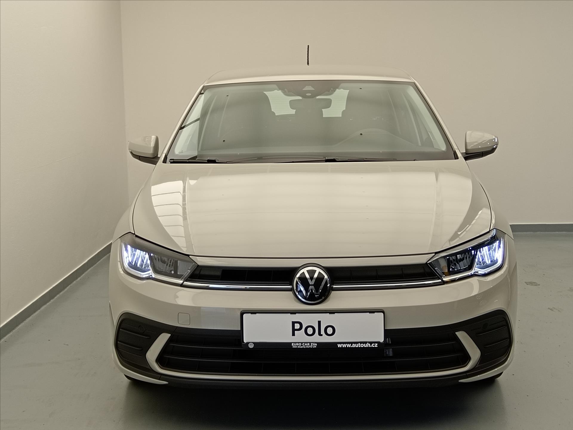 volkswagen-polo-1-0-mpi-5g - 1