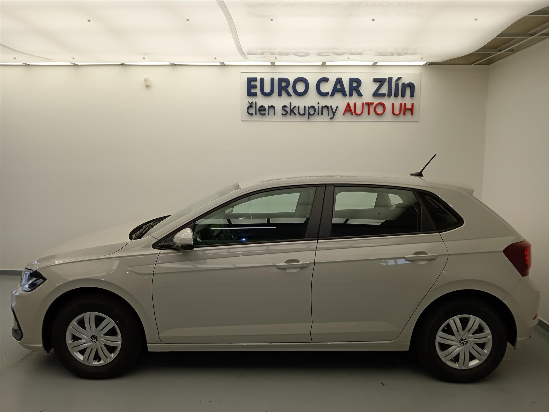 volkswagen-polo-1-0-mpi-5g - 2