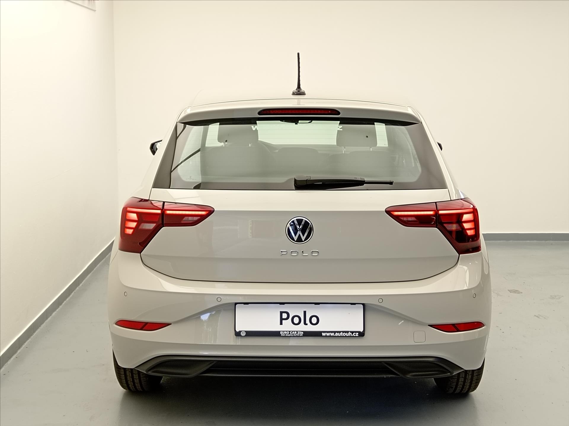 volkswagen-polo-1-0-mpi-5g - 4