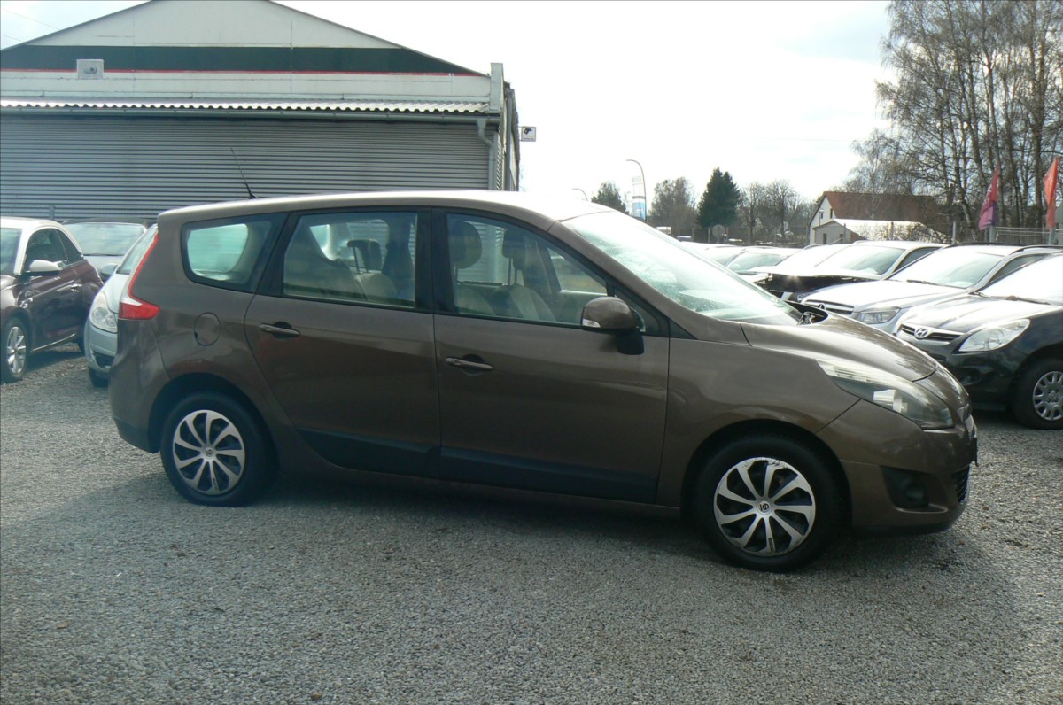 renault-grand-scenic-1-6-5-mist - 7