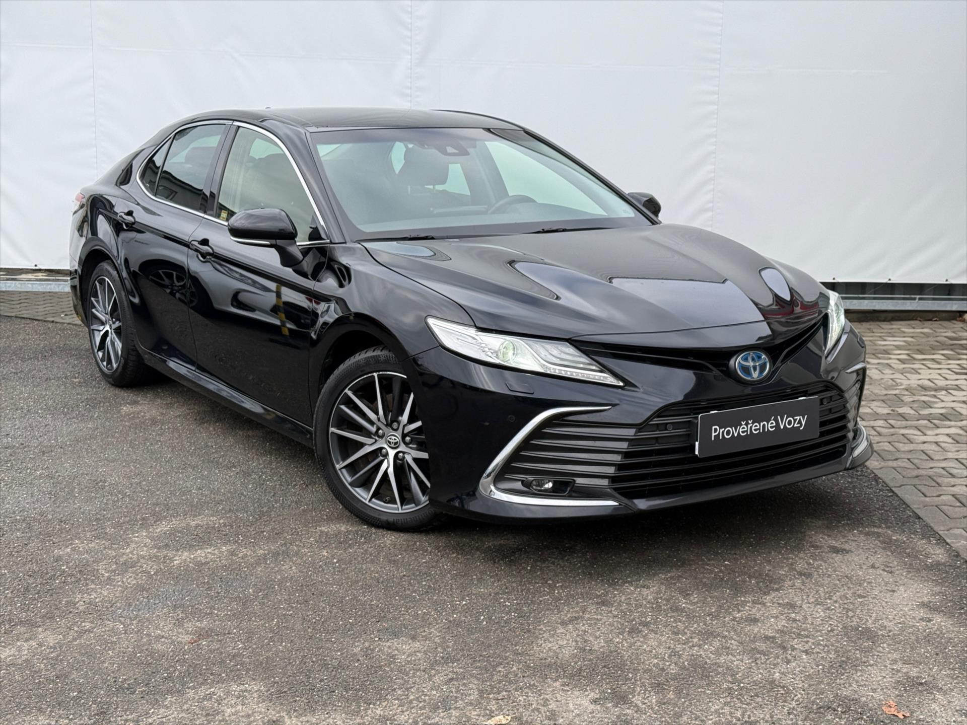 toyota-camry-2-5-executive - 2