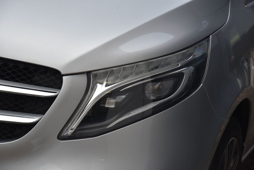 mercedes-benz-tridy-v-xl-174-kw-4matic - 3