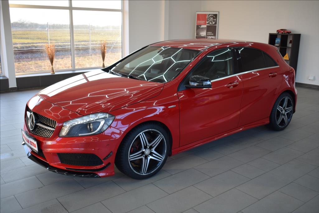 Mercedes-Benz Třídy A 2,0 i, 250 SPORT,aut,navi,