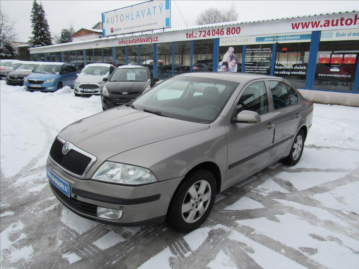 Škoda Octavia 1,6 FSi 85kW Sedan