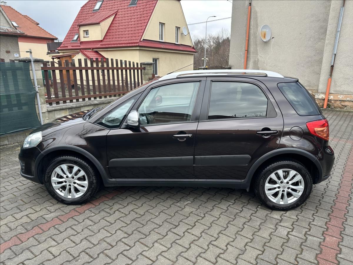 suzuki-sx4-1-6-4x4-style-tazne - 7