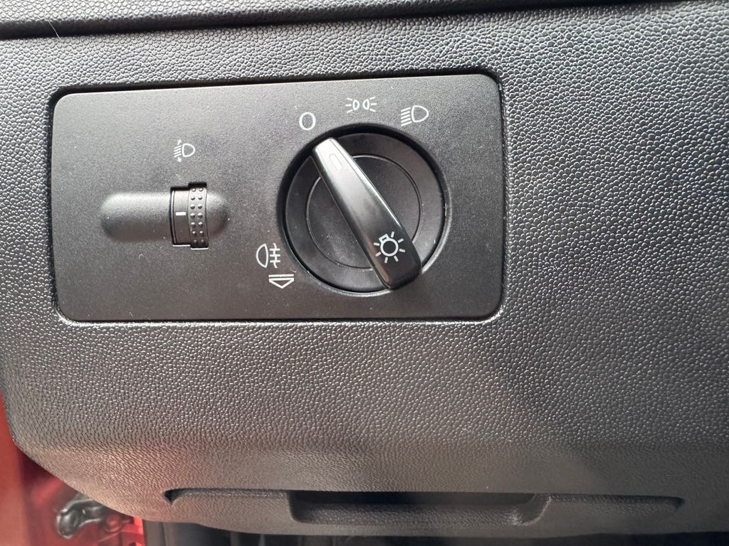 skoda-fabia-combi-1-2-12v-htp-classic - 7