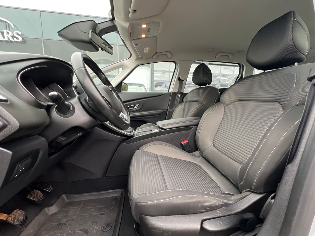 renault-grand-scenic-1-7-bdci-120k-servis-zaruka - 7