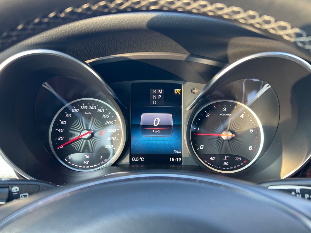 mercedes-benz-tridy-v-2-0-174kw-v300-7mist-xl-dph - 9