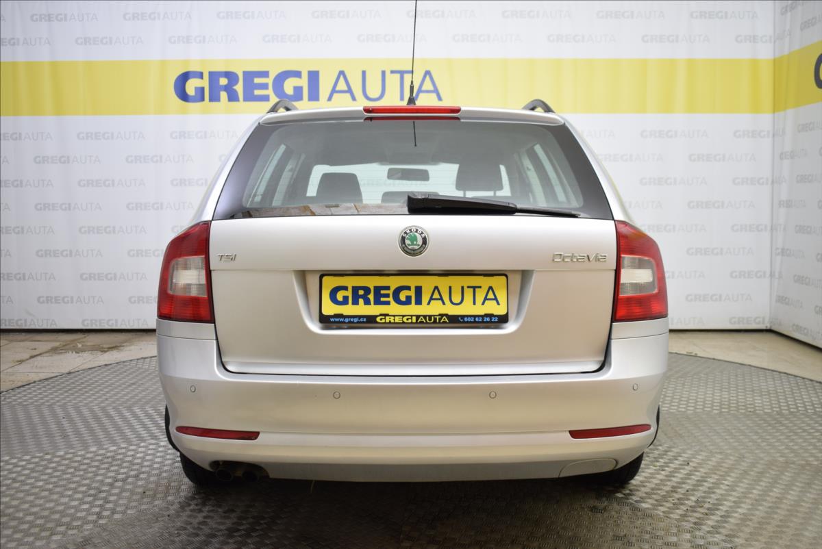 skoda-octavia-1-4-tsi-bez-koroze-super-stav - 3