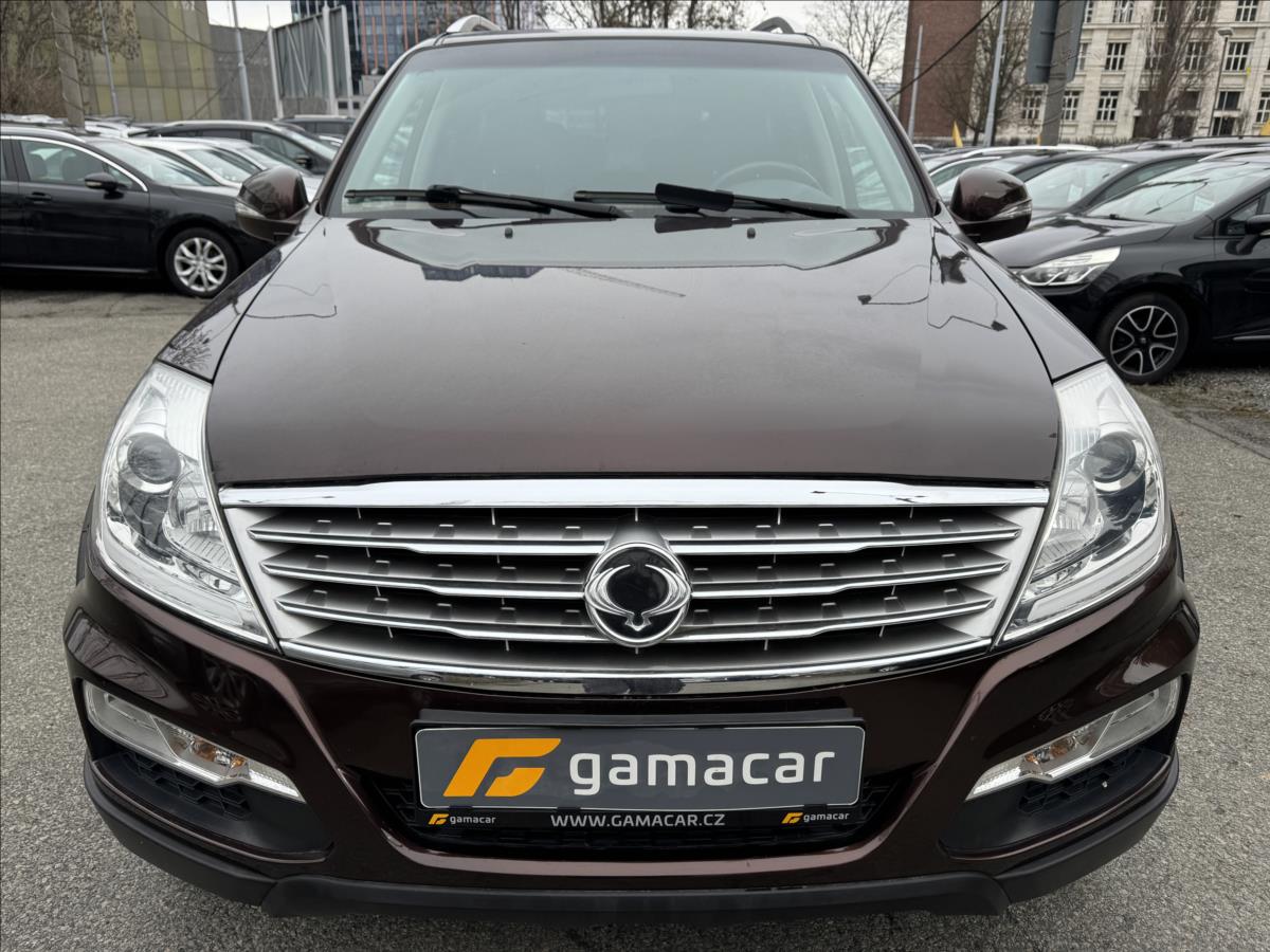 SsangYong Rexton 2,0 7.MIST+ MANUAL !