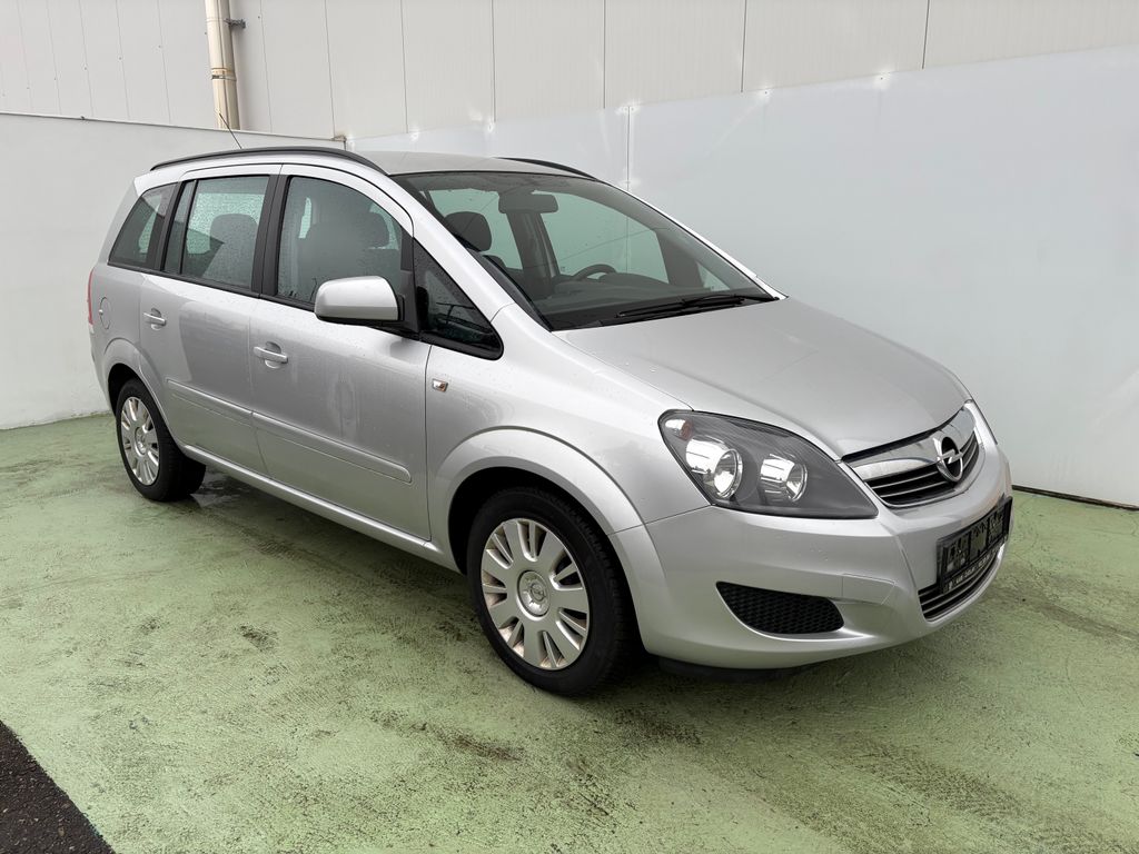 Opel Zafira 1.6, 110kW, 7Míst, CNG+BENZÍN