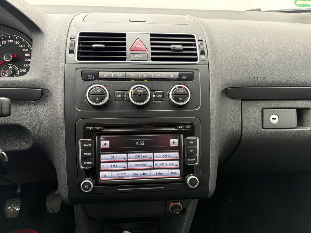 volkswagen-touran-1-6tdi-77kw-tazne - 9