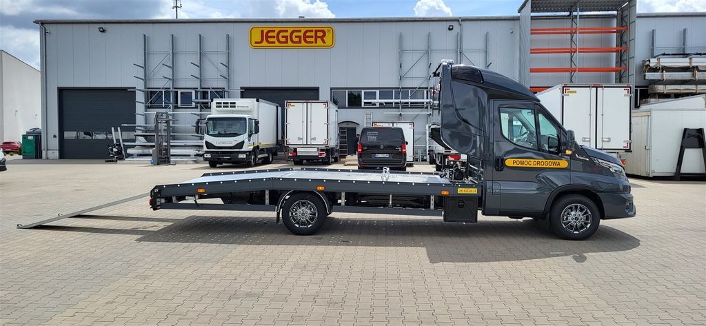 iveco-daily-3-0-hi-matic-odtahovy-vuz - 6