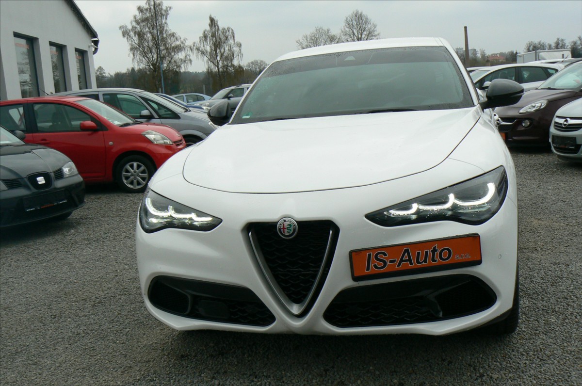 alfa-romeo-stelvio-2-2-veloce-q4-dph-56264-km - 2