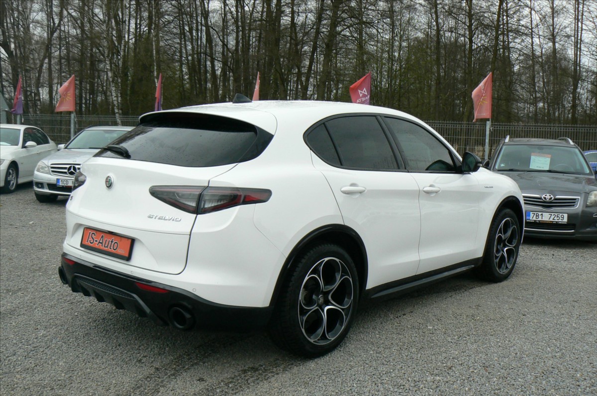 alfa-romeo-stelvio-2-2-veloce-q4-dph-56264-km - 3
