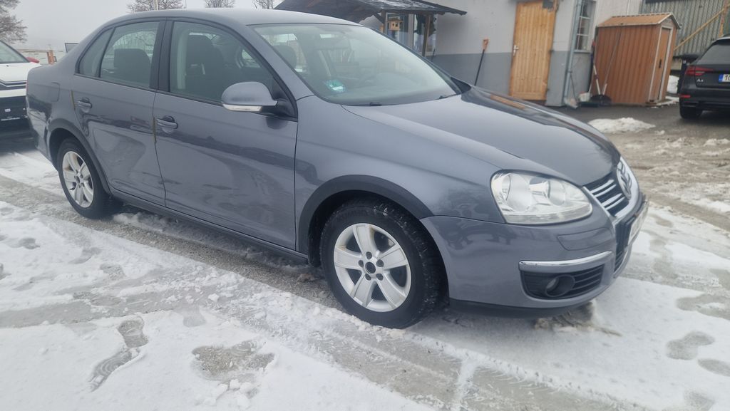 volkswagen-jetta-1-9-tdi - 1