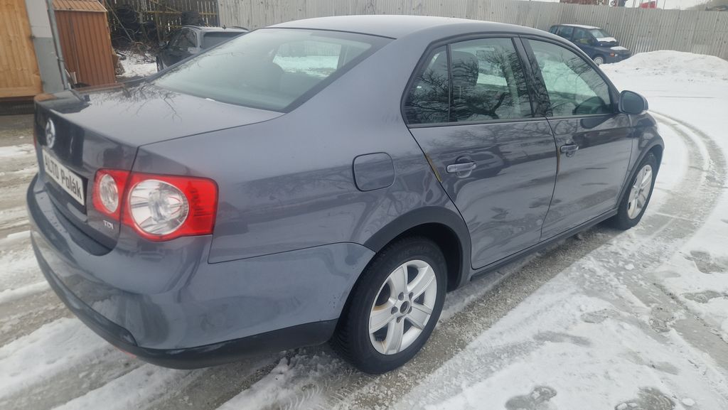 volkswagen-jetta-1-9-tdi - 5