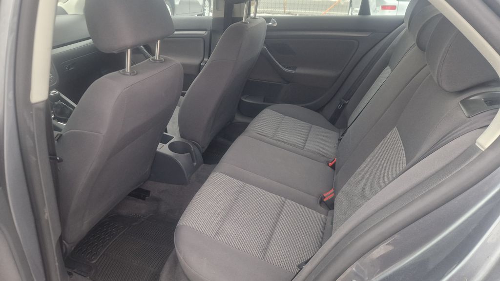 volkswagen-jetta-1-9-tdi - 8