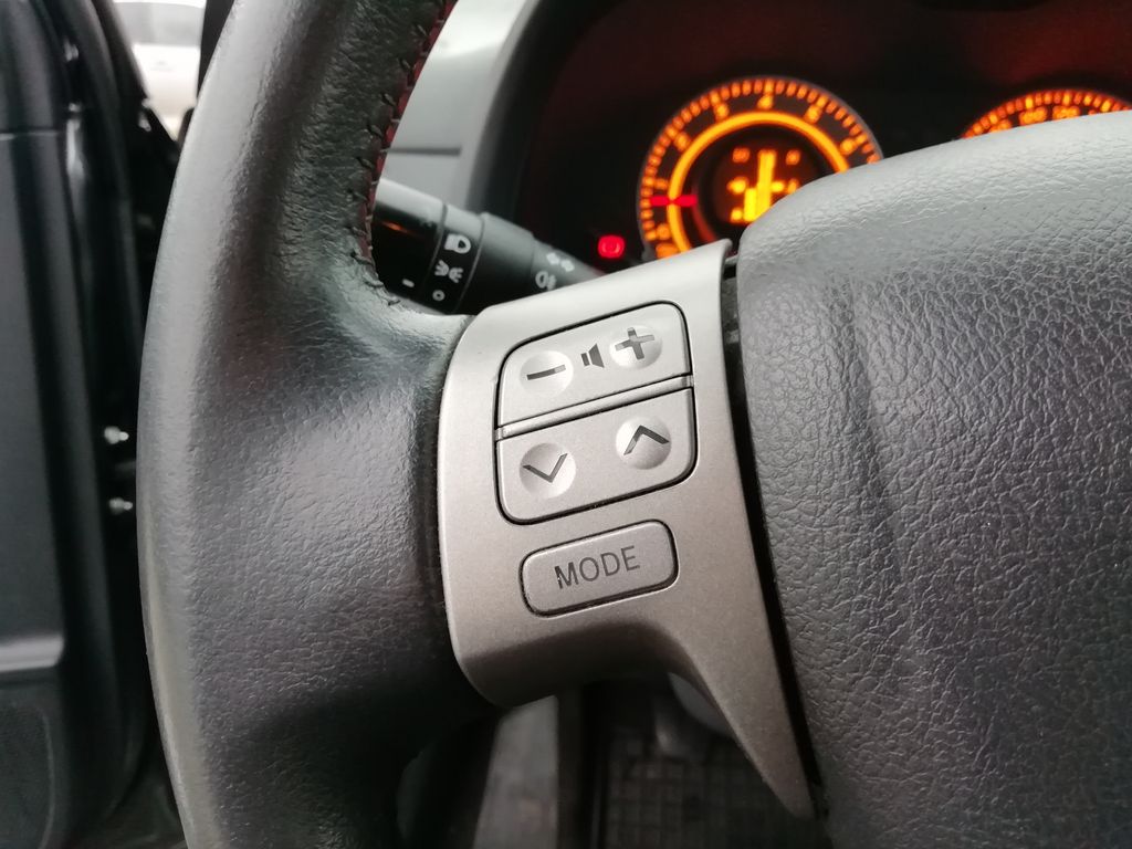 toyota-corolla-1-6-valvematic-sol-97-kw - 9