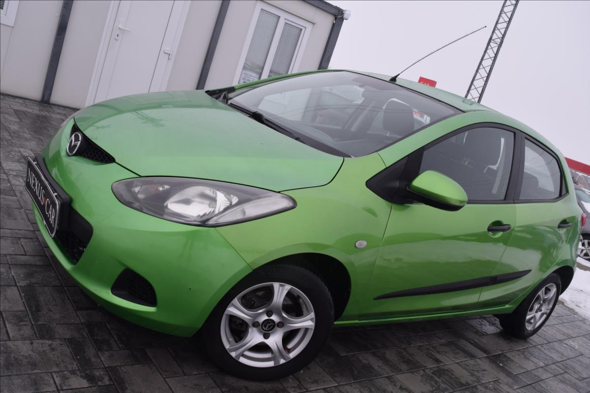 Mazda 2 1,4 i 55KW KLIMA ALU NÍZKÉ KM