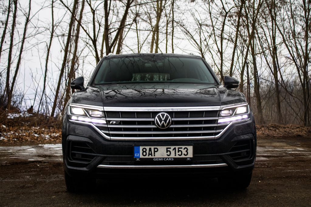 volkswagen-touareg - 1