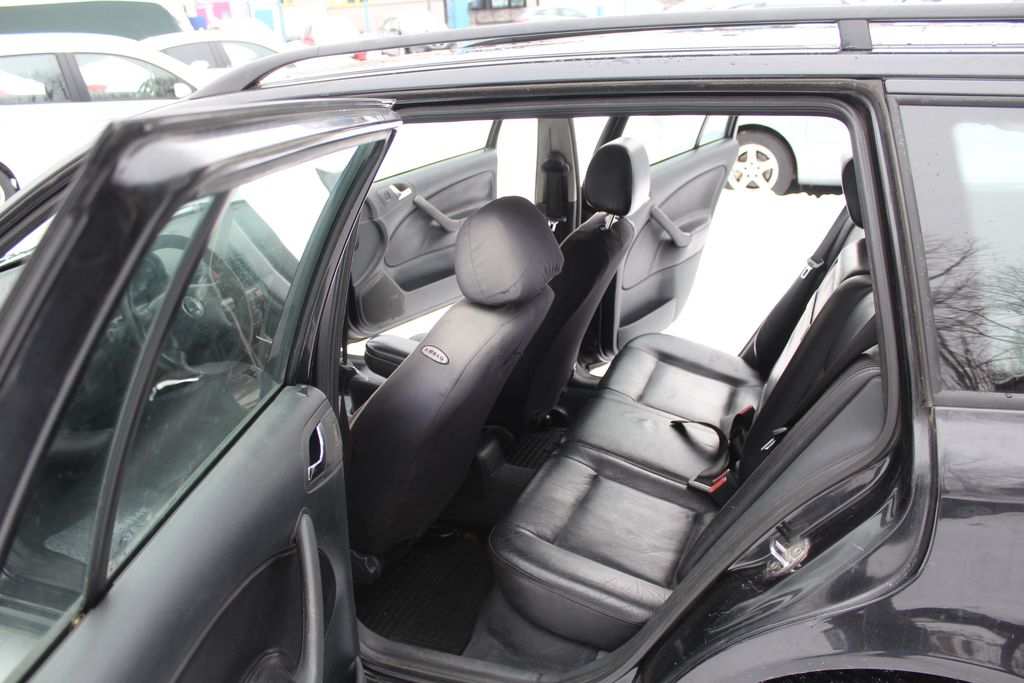 skoda-octavia-kombi-1-9-tdi-4x4 - 7