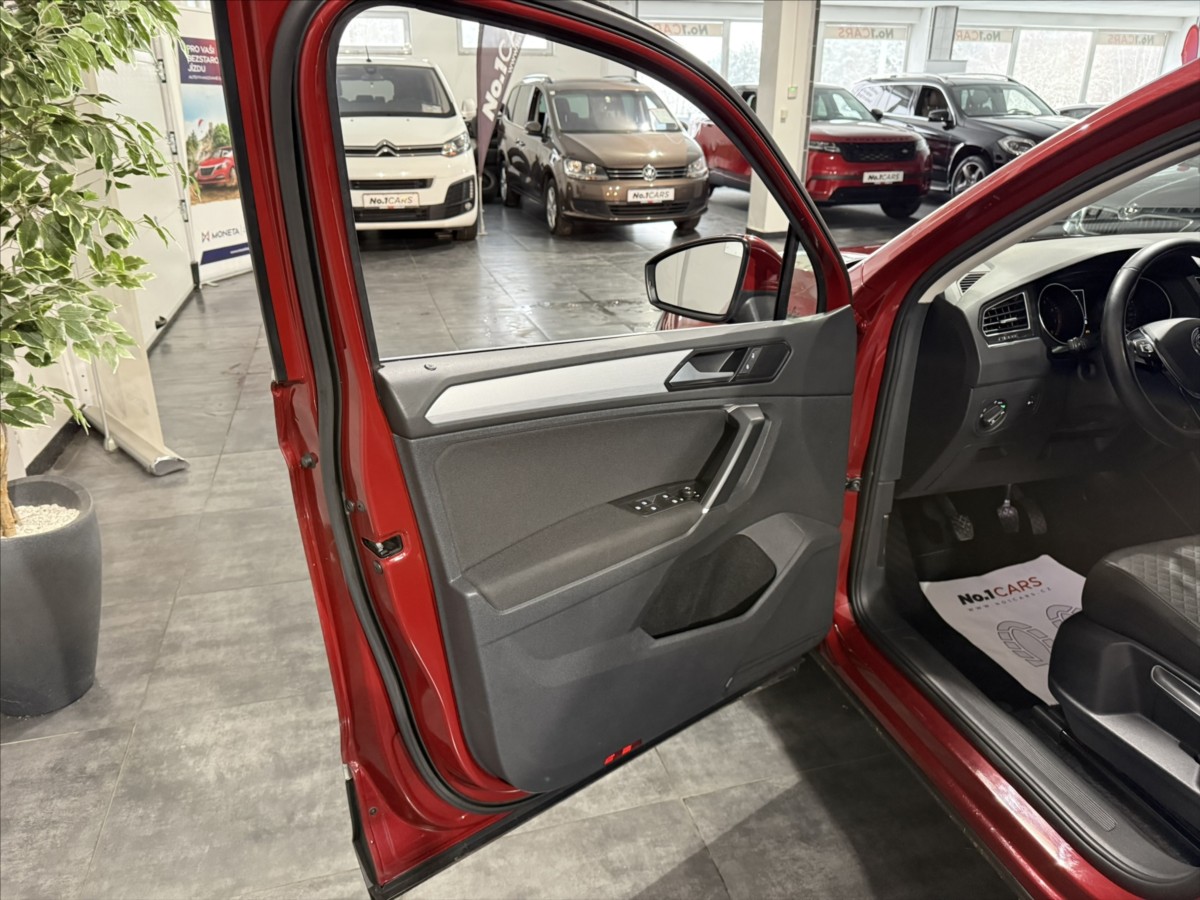 volkswagen-tiguan-1-4-tsi-110kw-1-majitel-cidla - 5