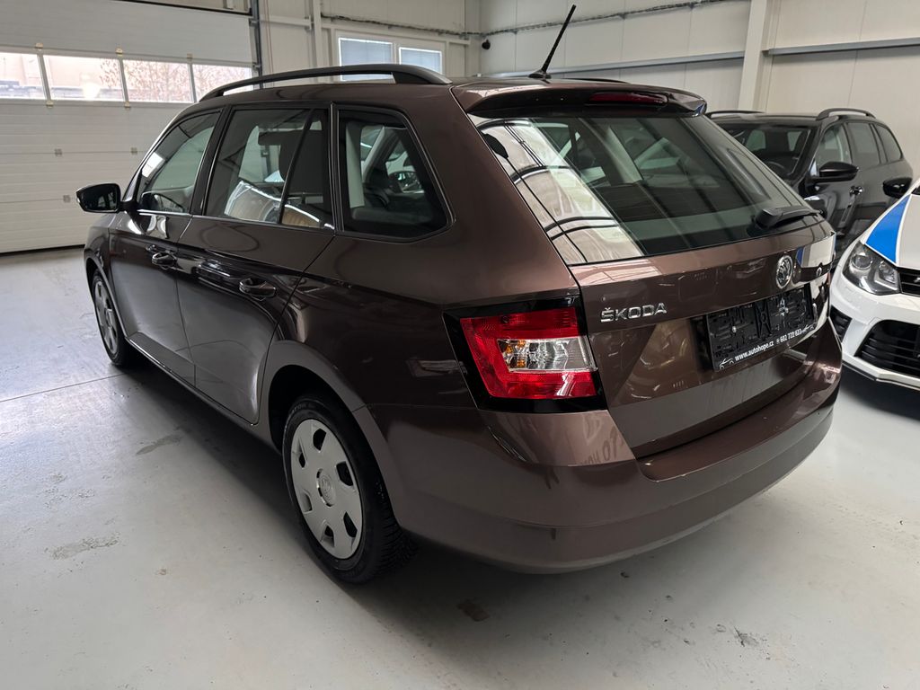 skoda-fabia-combi-1-2-tsi-active - 3