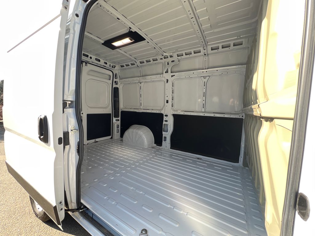 fiat-ducato-2-2-mtj-140k-l2h2-7-let-zaruka - 5