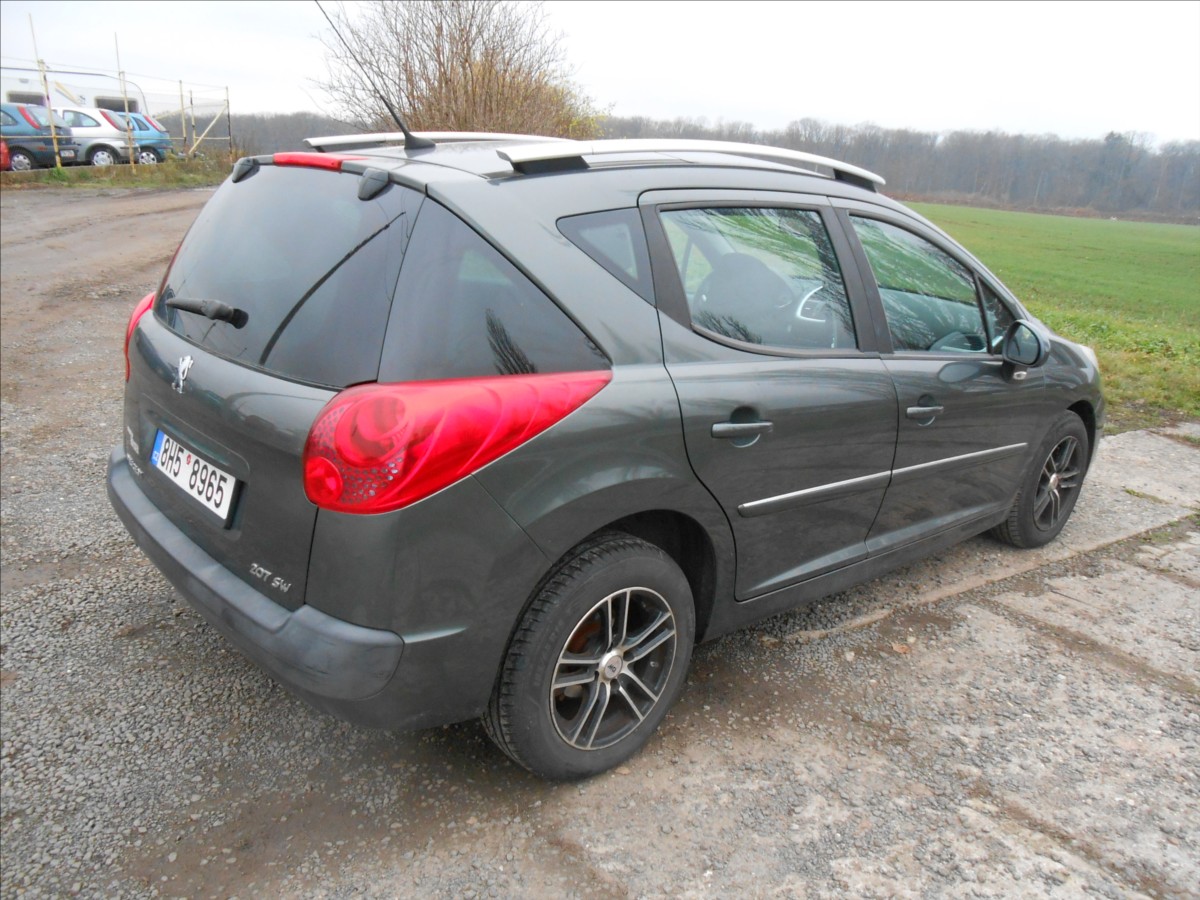 peugeot-207-1-4-sw-16v-vti-70-kw-serviska - 7