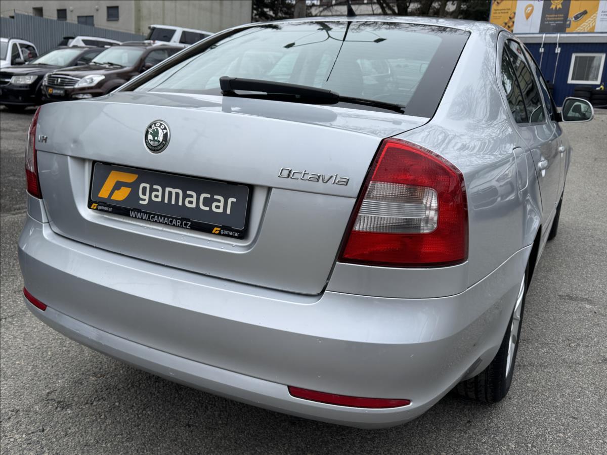 skoda-octavia-1-6-mpi-bez-koroze-lpg - 9