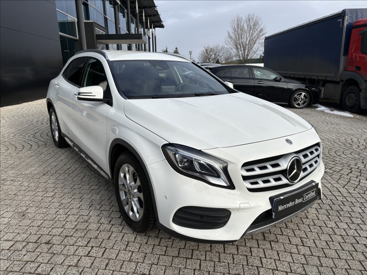 Mercedes-Benz GLA 2,0 GLA 220 4M,AMG,CZ,1.majitel