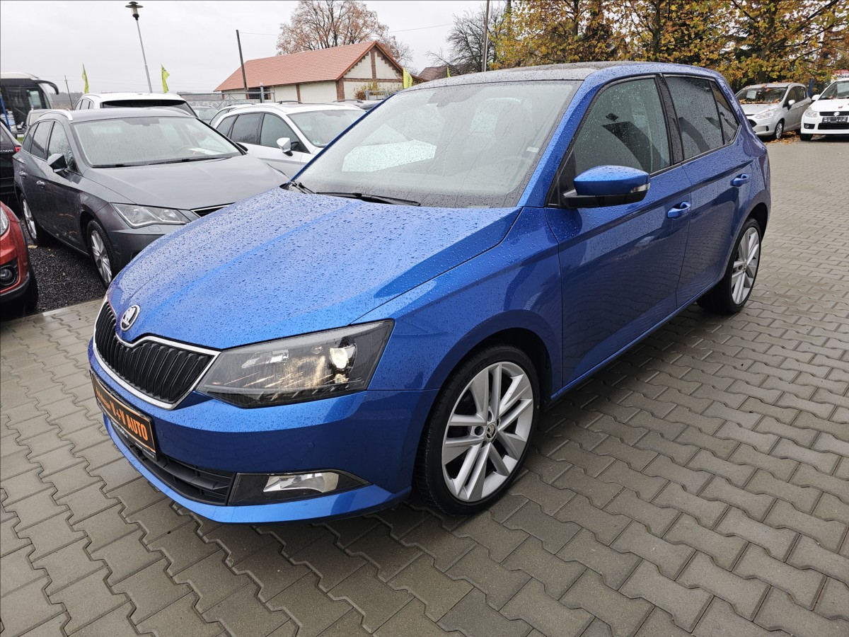 skoda-fabia-iii-1-2tsi-style-panorama - 2