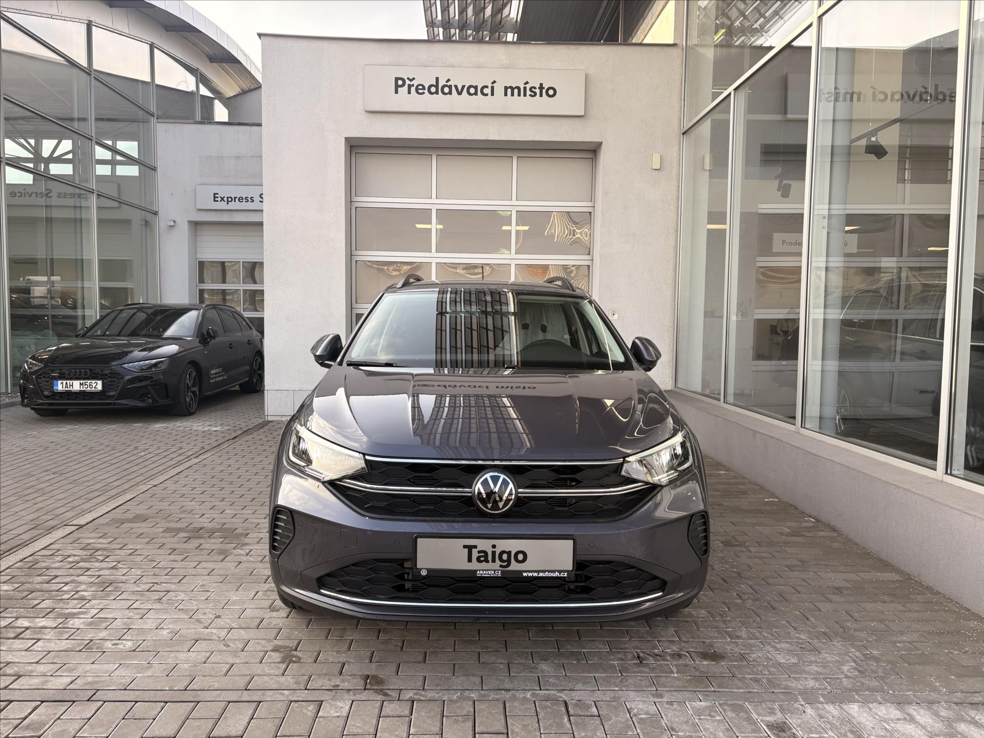 volkswagen-taigo-1-0-tsi-85w-6g-people - 1