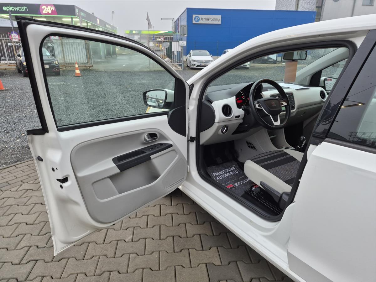 seat-mii-1-0-i-style-55kw-klimatizace-s-kniha - 7
