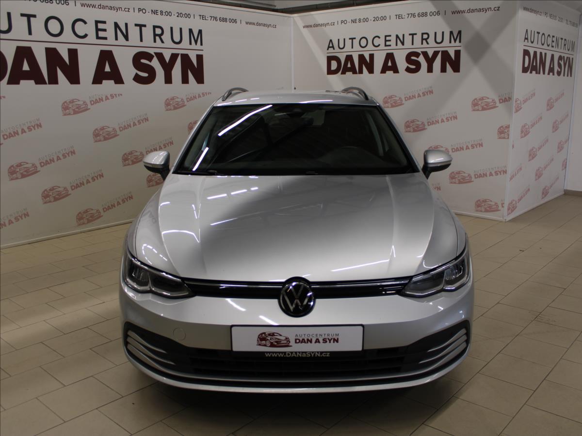 volkswagen-golf-1-5-tsi-evo-110kw-mhev-life-dsg - 1