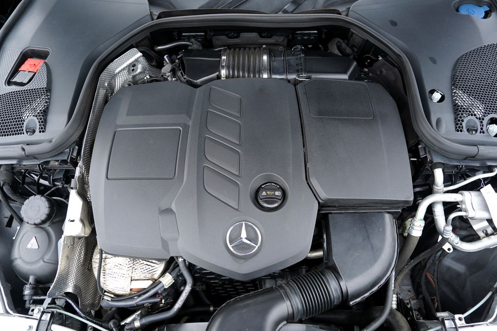 mercedes-benz-tridy-e-e-220d-avantgarde-kombi-9at - 9