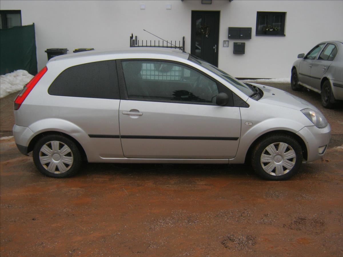ford-fiesta-1-4 - 6